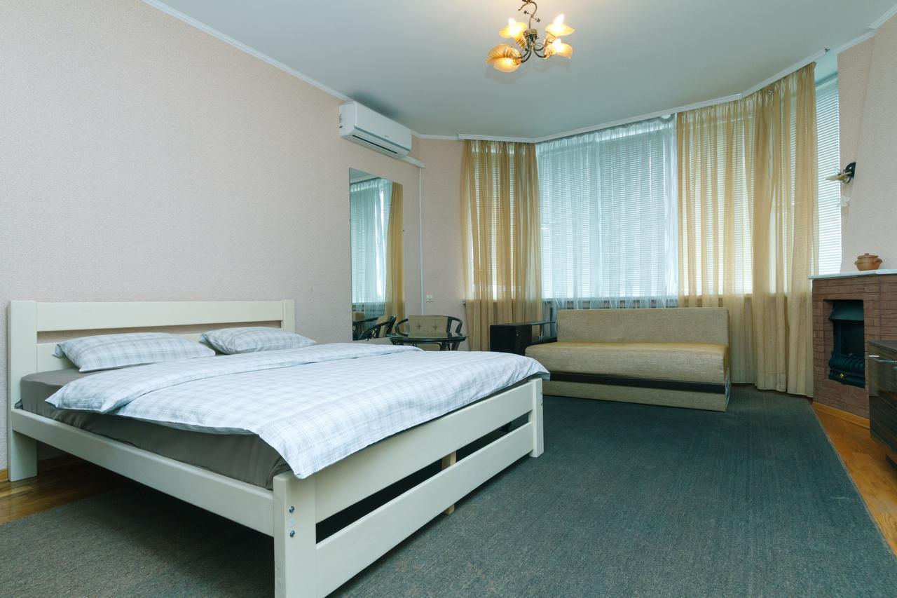 Apartment Poznyaky-Bazhana Kiev Exterior foto